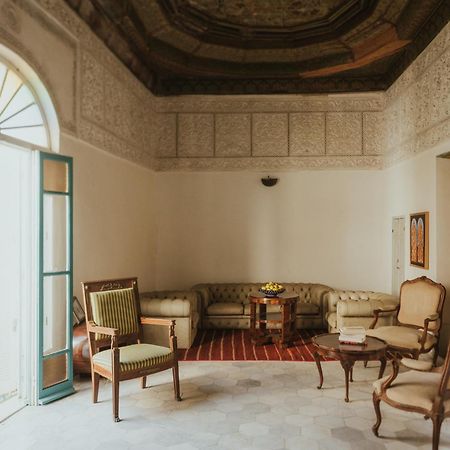 La Chambre Bleue Tunis Bagian luar foto